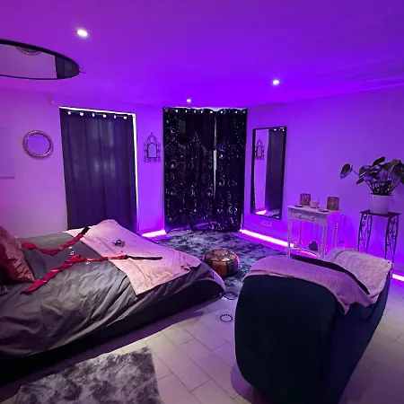 Chateau Coquin Konukevi *